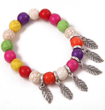 Bracelet multi color and feathers