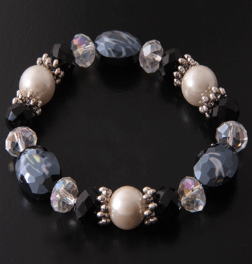 Armband Black chique and pearly