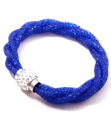 Bracelet triple net braided