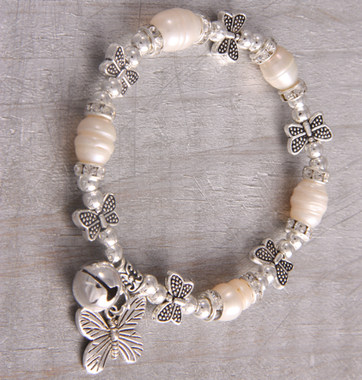 Bracelet sweetwater pearls and butterflies
