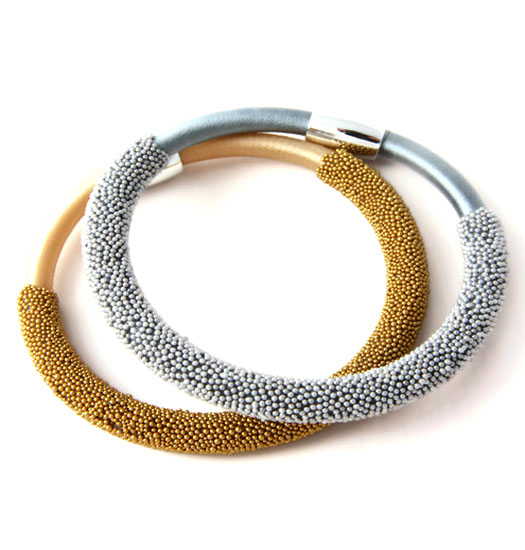Bracelet Beaded with magnet