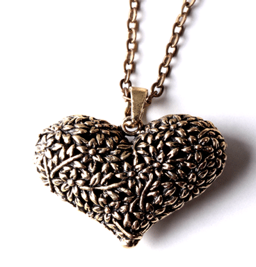 Necklace flower heart