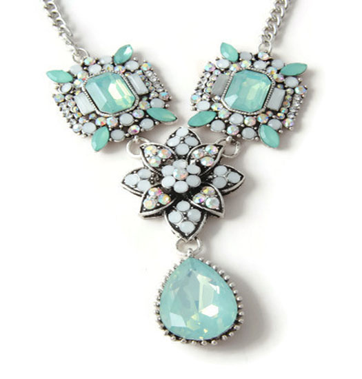 Necklace Sea Green and Opal