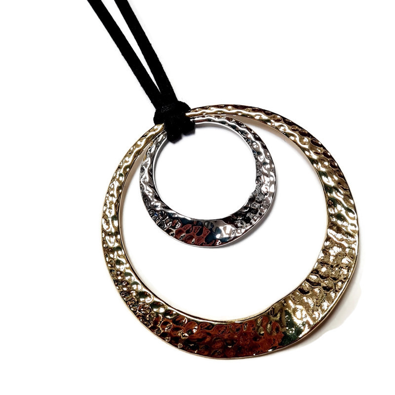 Necklace Hammered Circle Duo
