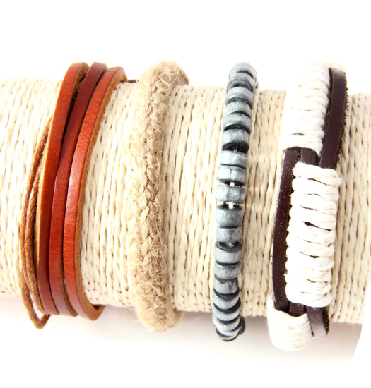 Set of 4 bracelets rope, wood and leather II