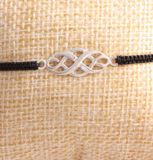 Silver Keltic Knot on Pull Rope Bracelet