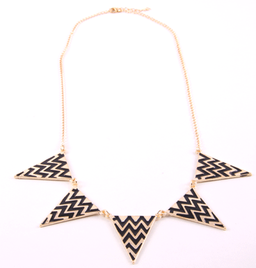 Necklace Zig Zag Triangle